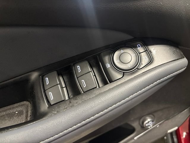 Used 2023 Buick Enclave Essence w/ Sound and Sites Package AWD/4WD image 11