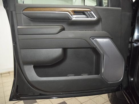 Used 2024 Chevrolet Silverado 3500 High Country w/ Technology Package AWD/4WD image 49