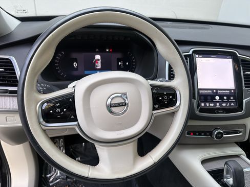 Certified 2023 Volvo XC90 B6 Plus w/ Protection Package Premier AWD/4WD image 6