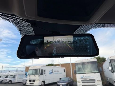 Used 2018 RAM 4500 Tradesman w/ Power Accessory Group image 16