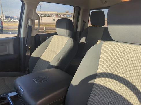 Used 2012 RAM 1500 Big Horn image 28