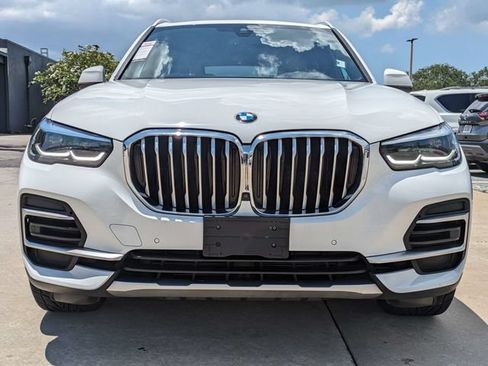 Used 2023 BMW X5 xDrive40i AWD/4WD image 2