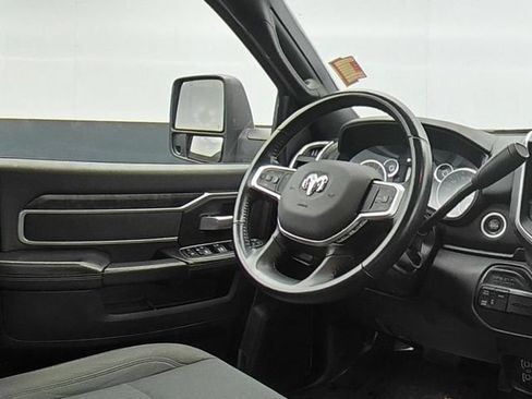 Used 2024 RAM 2500 Big Horn AWD/4WD image 26
