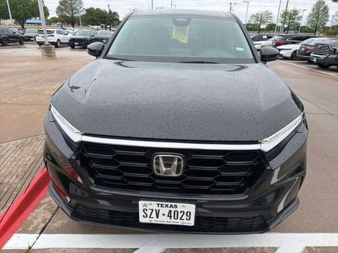 Used 2023 Honda CR-V EX image 2