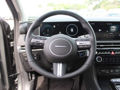 New 2026 Hyundai Tucson Limited image 18