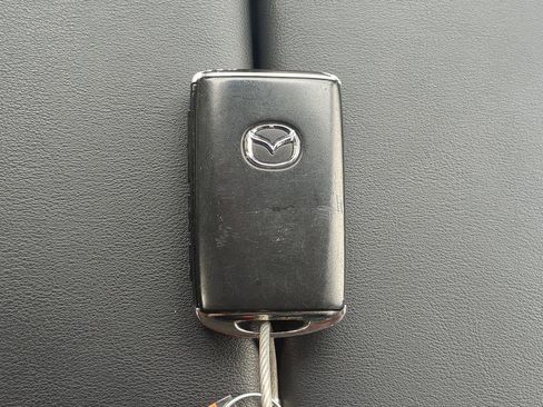 Used 2025 MAZDA CX-70 3.3 Turbo w/ Preferred Package image 26