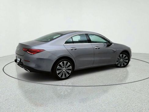 Used 2023 Mercedes-Benz CLA 250 w/ Premium Package image 8