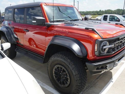 Used 2023 Ford Bronco Raptor AWD/4WD image 3