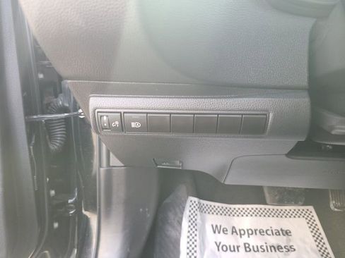 Used 2024 Toyota Corolla LE image 25