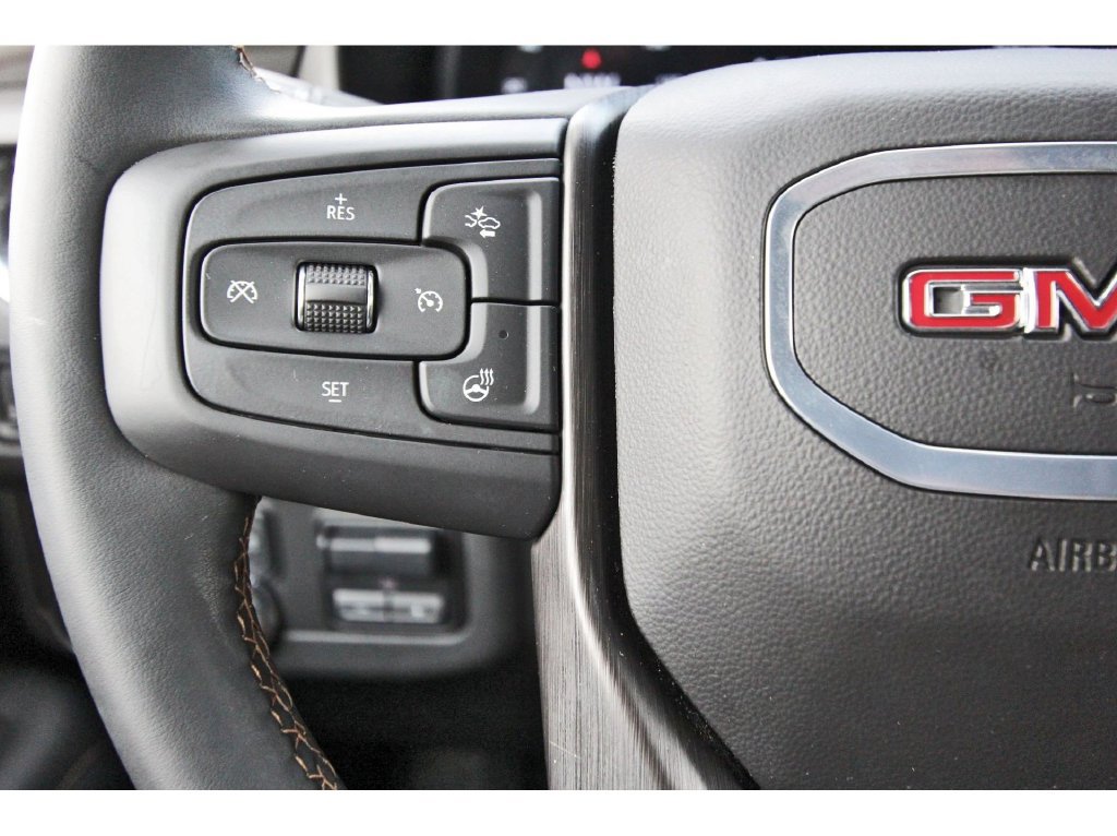 Used 2024 GMC Yukon AT4 w/ AT4 Premium Plus Package AWD/4WD image 22