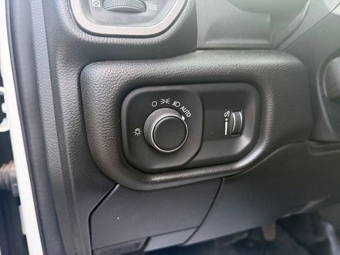 Used 2022 RAM 3500 Tradesman AWD/4WD image 18