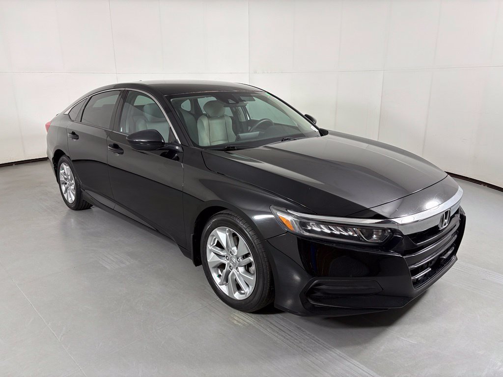 Used 2018 Honda Accord LX image 2