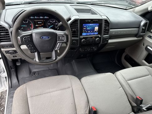 Used 2022 Ford F350 XLT w/ XLT Value Package image 13