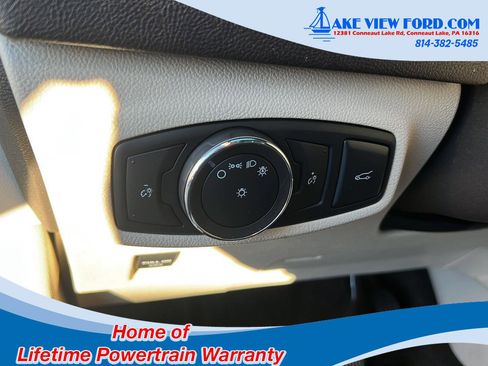 Used 2018 Lincoln MKC Select image 27