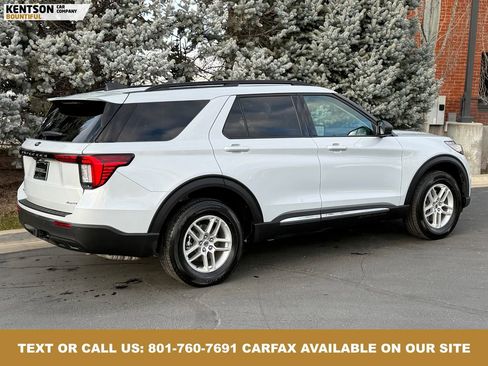 Used 2025 Ford Explorer Active image 7