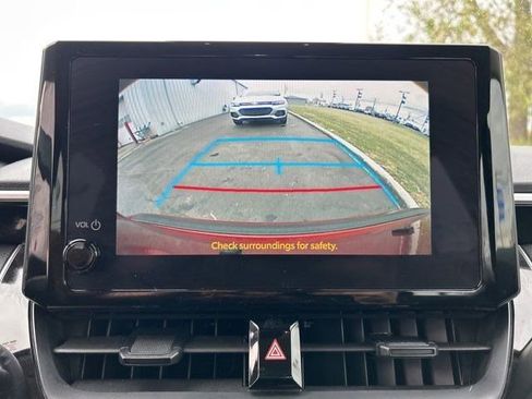 Used 2024 Toyota Corolla LE image 24