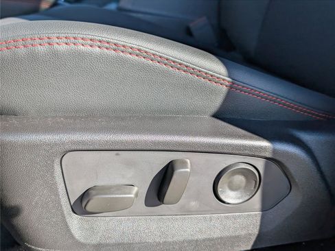 New 2026 Chevrolet Colorado Z71 image 16