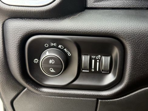 Used 2024 RAM 2500 Laramie w/ Safety Group AWD/4WD image 25
