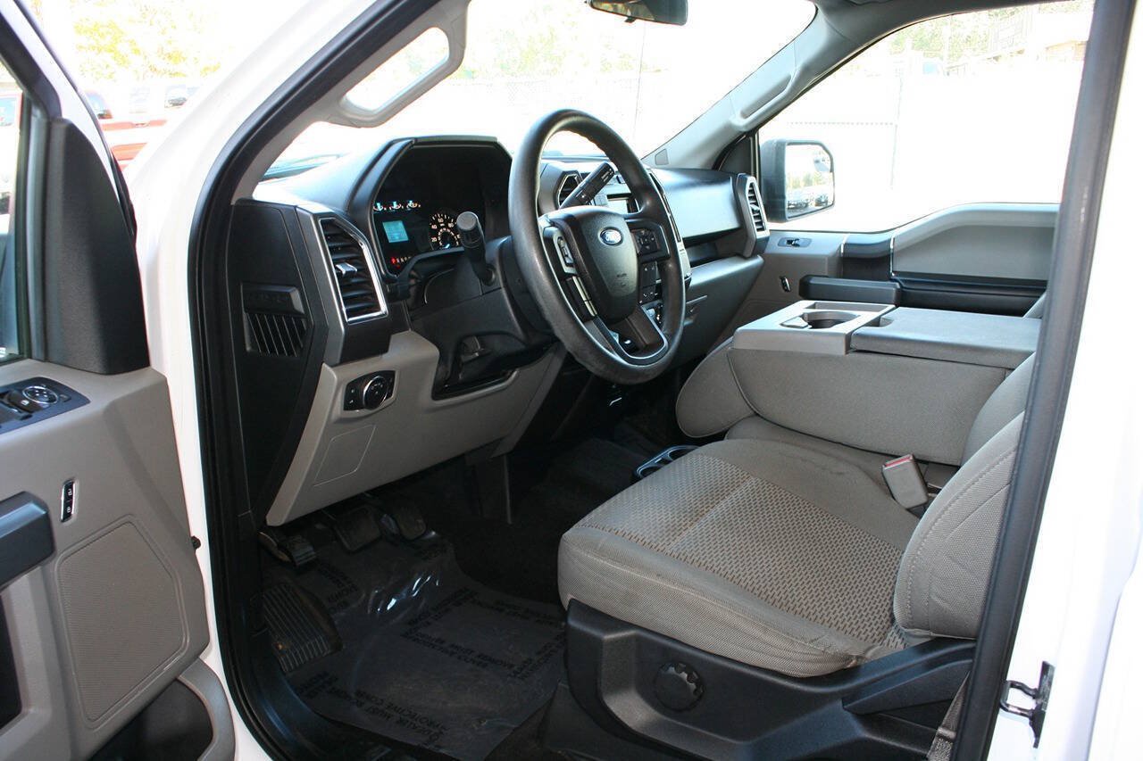 Used 2016 Ford F150 XLT AWD/4WD image 12