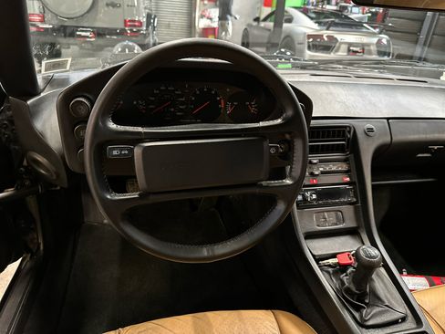 Used 1988 Porsche 928 S4 image 15
