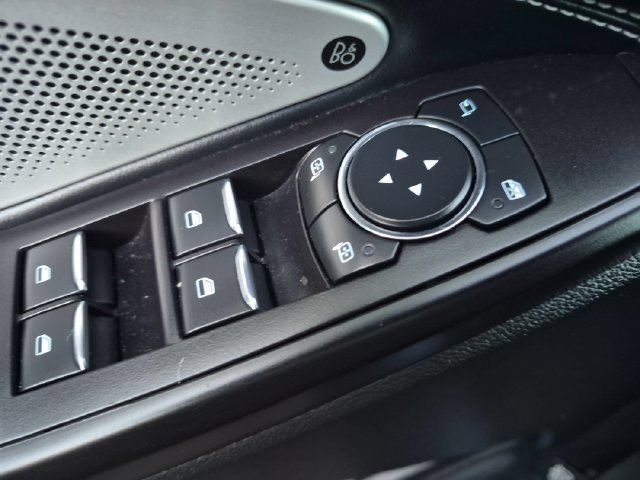 Used 2020 Ford Explorer ST w/ ST Street Pack AWD/4WD image 13