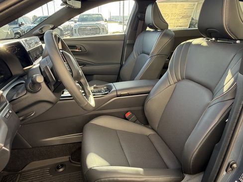 New 2026 Toyota Crown Signia AWD/4WD image 28