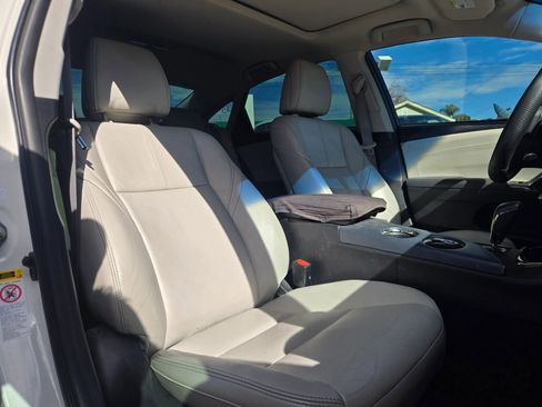 Used 2015 Toyota Avalon XLE Premium w/ Preferred Accessory Package image 15