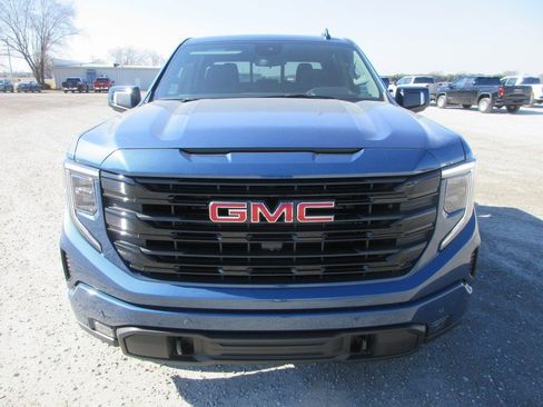 New 2026 GMC Sierra 1500 Elevation w/ Elevation Premium Package image 12