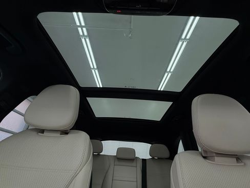 Certified 2026 Mercedes-Benz GLC 300 image 21