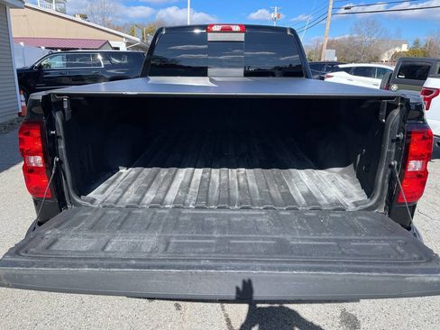 Used 2017 Chevrolet Silverado 1500 LT w/ LT Convenience Package AWD/4WD image 7
