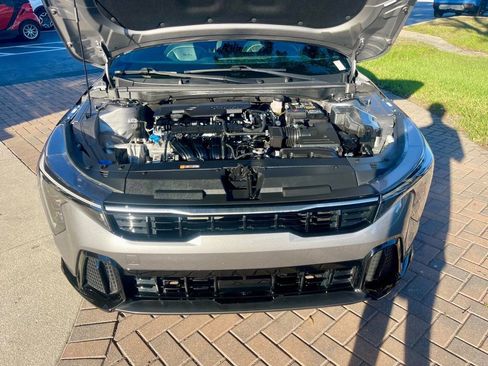 Used 2025 Kia K4 GT-Line image 16