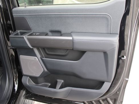 New 2025 Ford F150 Lariat w/ Equipment Group 501A Mid image 16