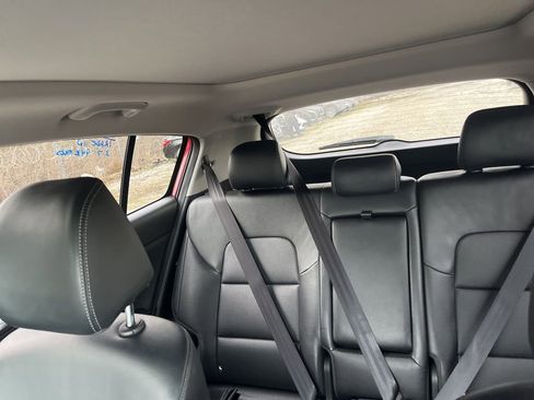 Used 2017 Kia Sportage SX image 41