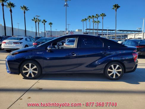 Certified 2017 Toyota Mirai image 6