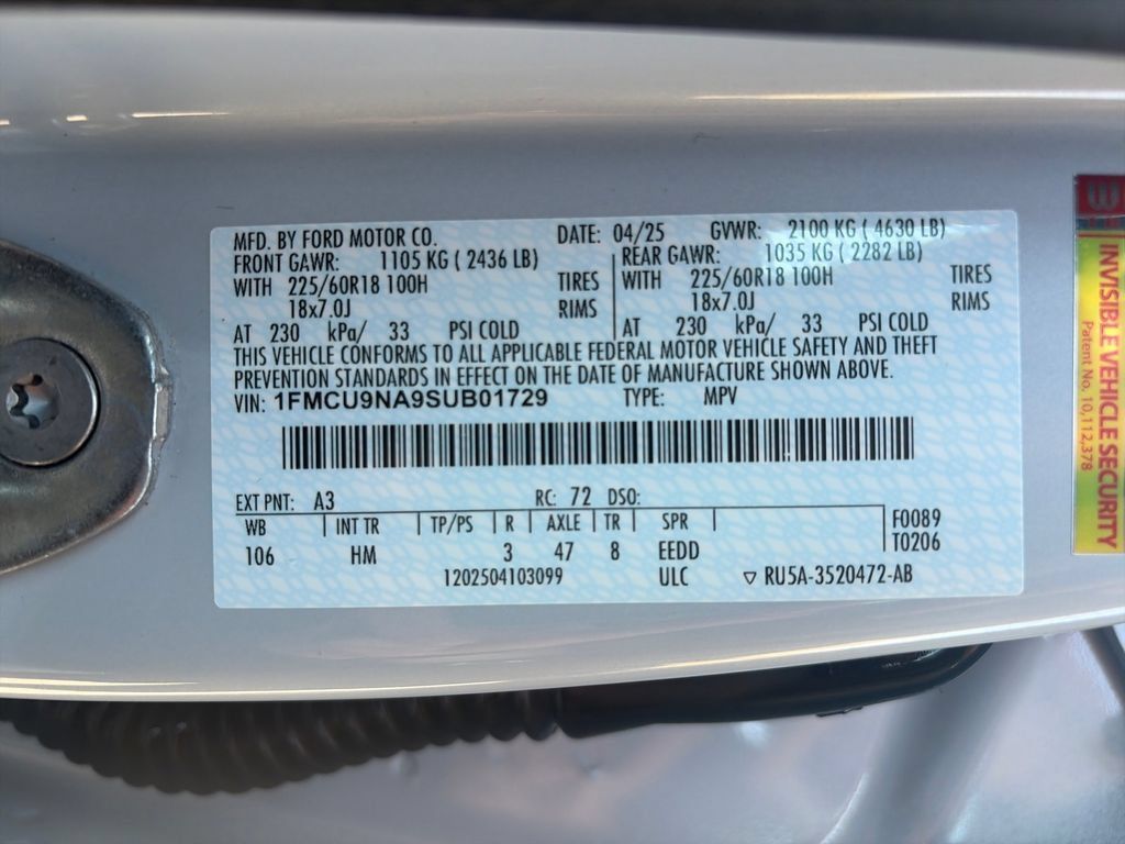 Used 2025 Ford Escape ST-Line Select AWD/4WD image 29