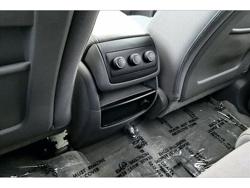 Used 2013 Chevrolet Traverse LS image 10