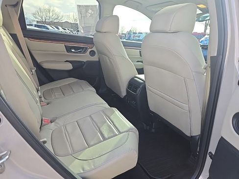 Used 2019 Honda CR-V Touring image 29