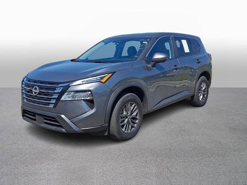 Used 2026 Nissan Rogue SV FWD image 1
