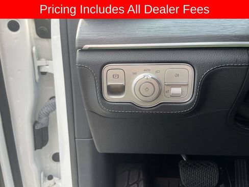 Used 2024 Mercedes-Benz GLE 350 4MATIC image 25