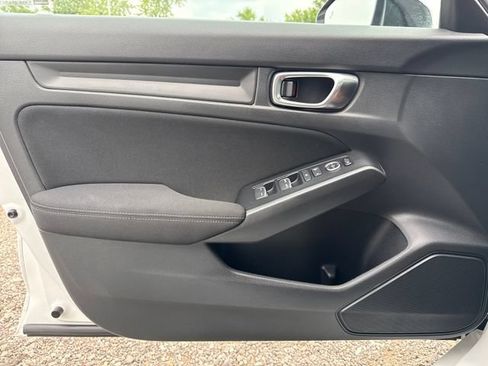 Used 2025 Honda Civic Sport image 22