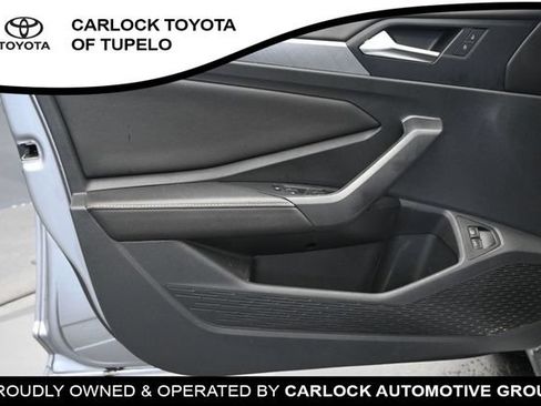 Used 2024 Volkswagen Jetta SE w/ Panoramic Sunroof Package FWD image 28