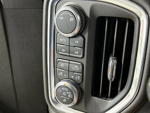 Used 2019 GMC Sierra 1500 AT4 w/ AT4 Premium Package image 23