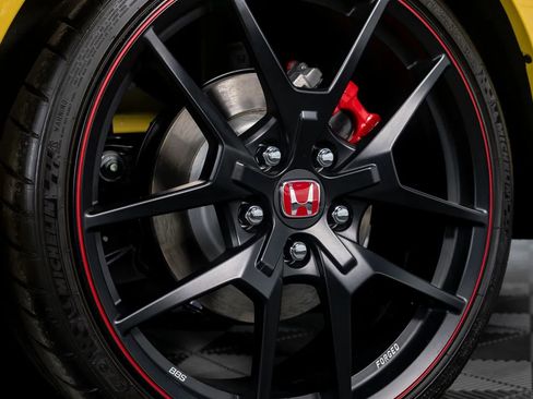 Used 2021 Honda Civic Type R Limited image 10