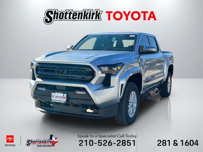 New 2025 Toyota Tacoma SR5