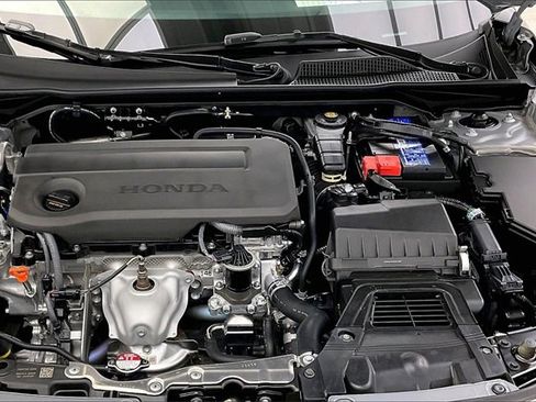 Certified 2025 Honda Civic Sport image 28