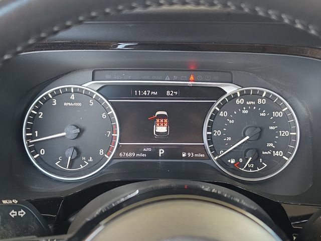Used 2023 Nissan Pathfinder SV w/ SV Black Package AWD/4WD image 12