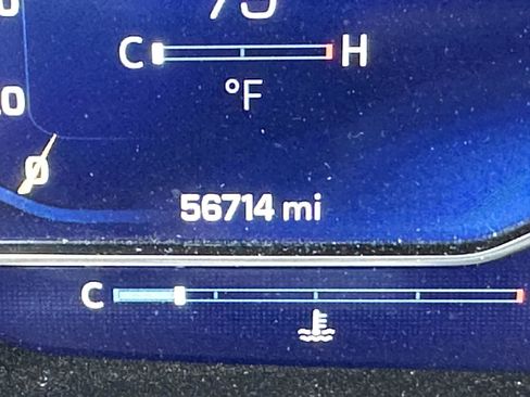Used 2023 Chevrolet Suburban High Country w/ Premium Package 2 AWD/4WD image 62
