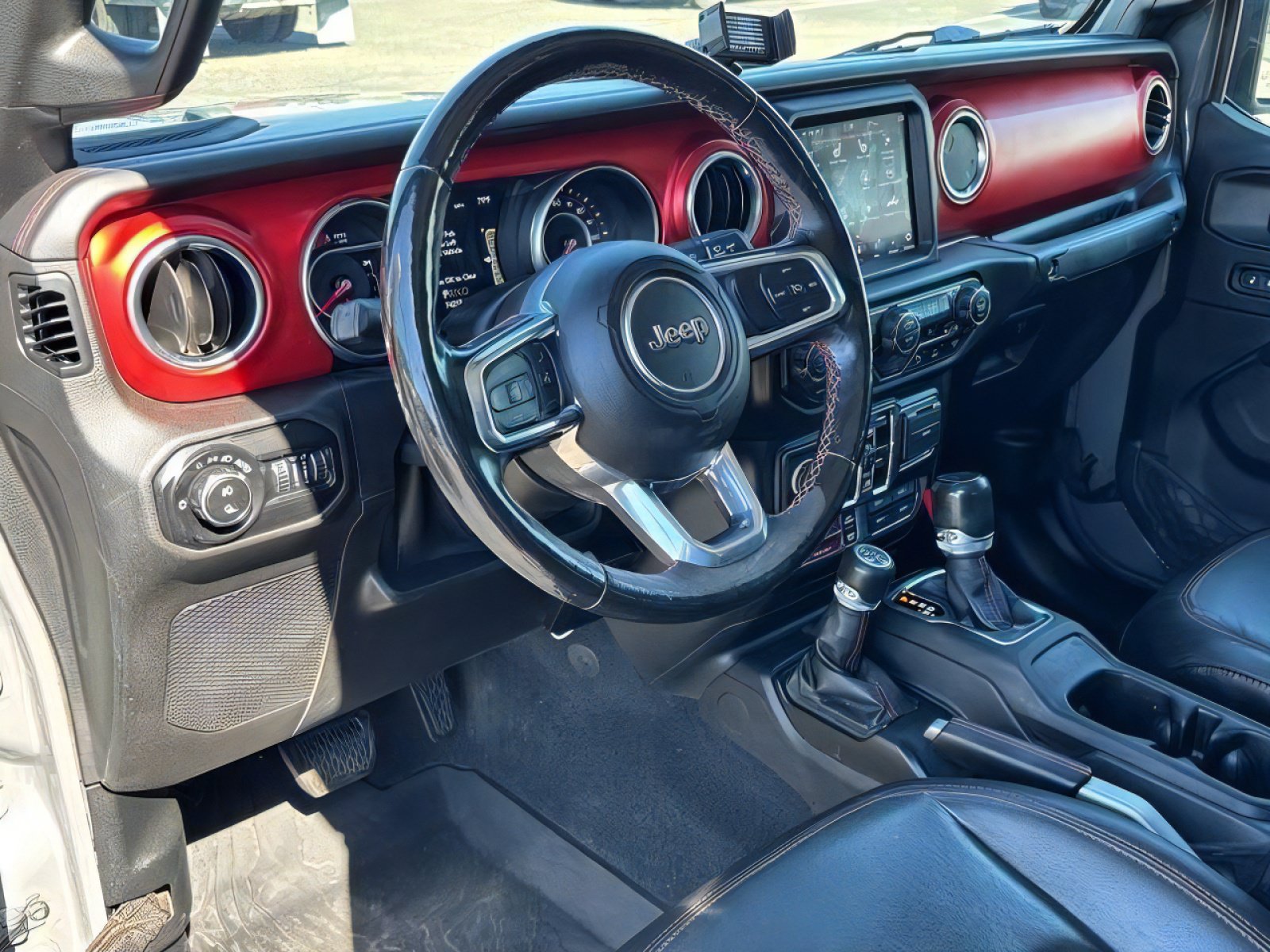 Used 2021 Jeep Gladiator Rubicon AWD/4WD image 20