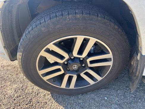 Used 2021 Toyota 4Runner Limited image 3