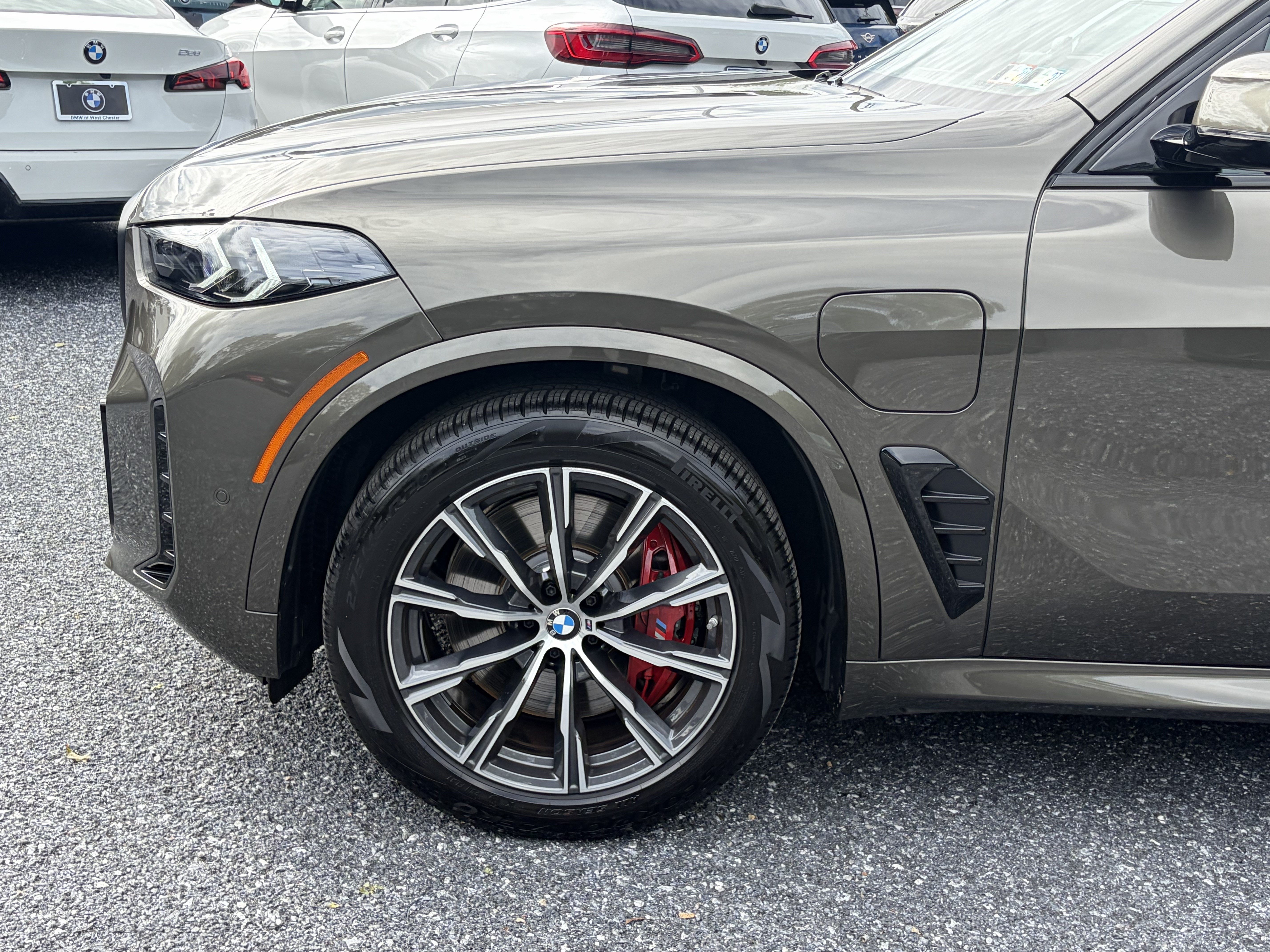 Certified 2026 BMW X5 xDrive50e w/ Executive Package AWD/4WD image 4